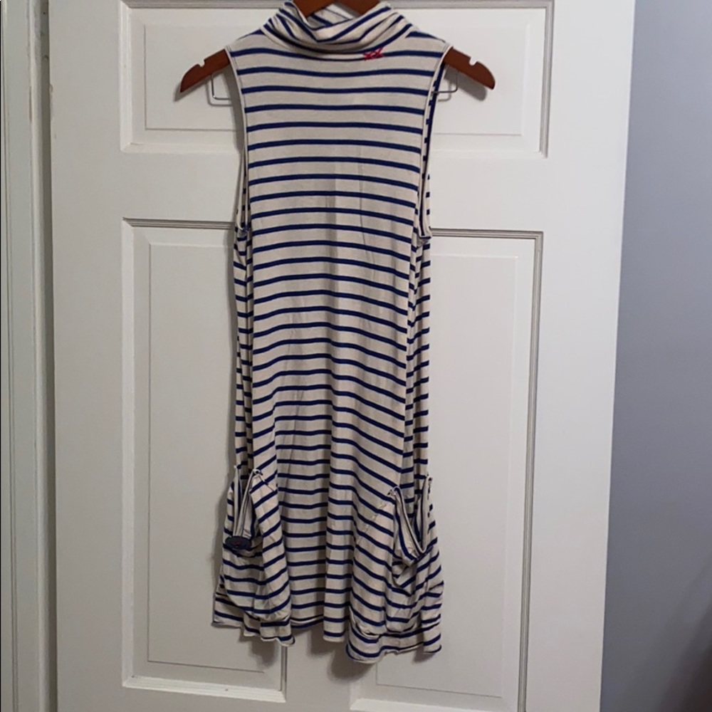 Project e Vintage Top with unique stitching/pocket